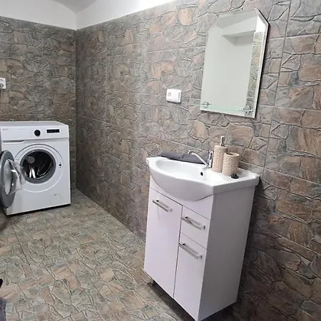 U Zizky Aparthotel Jiretin pod Jedlovou