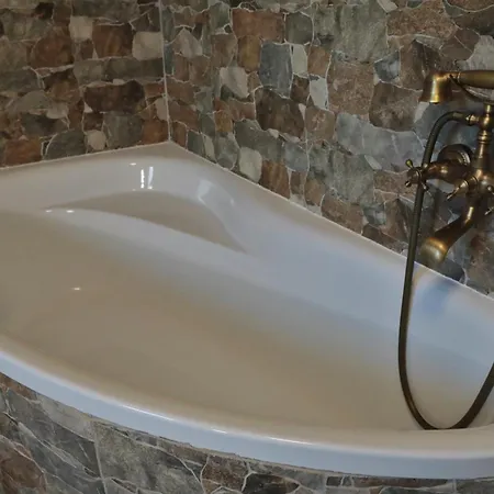 U Zizky Aparthotel Jiretin pod Jedlovou